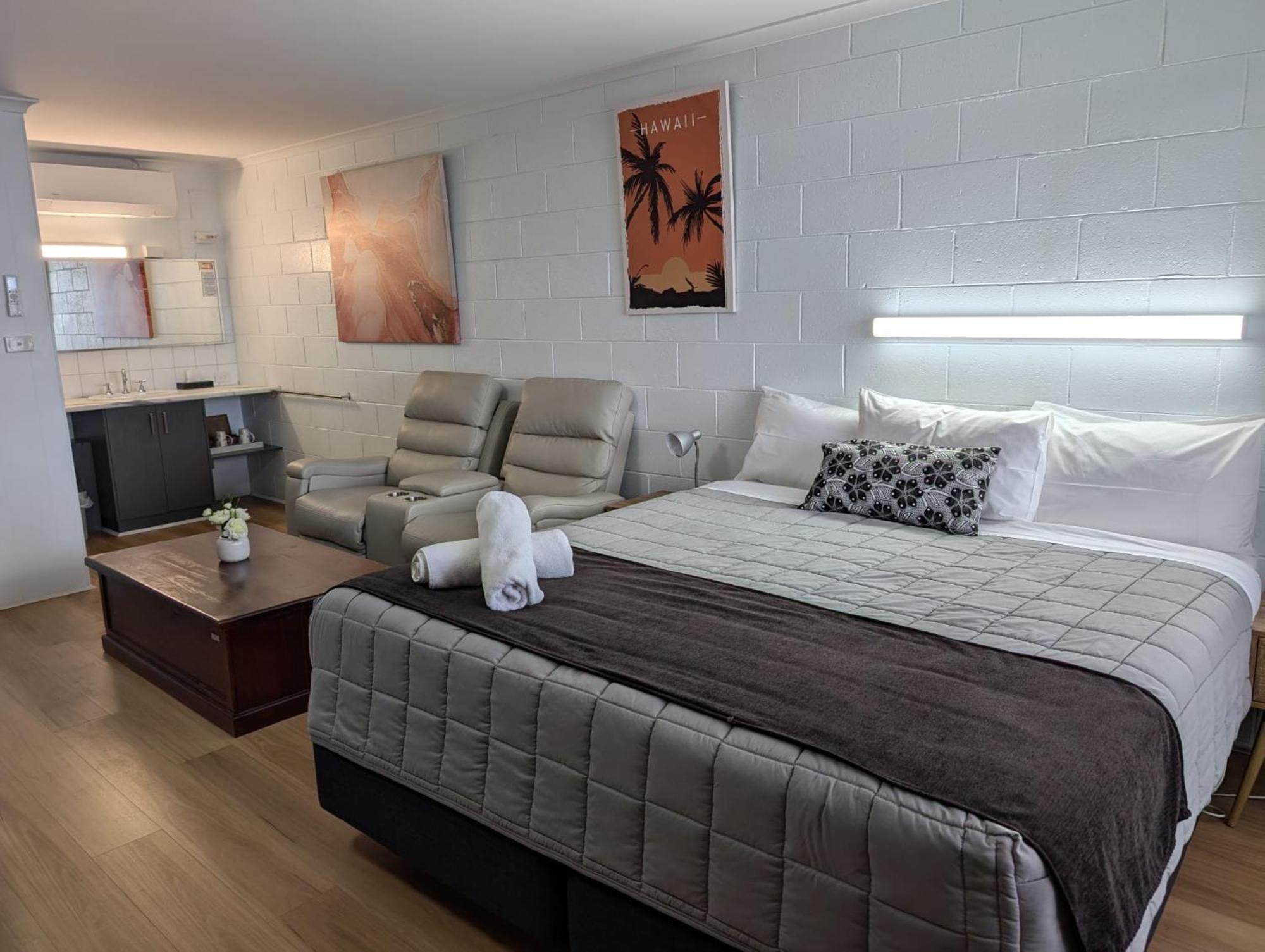 Morwell Parkside Motel Экстерьер фото